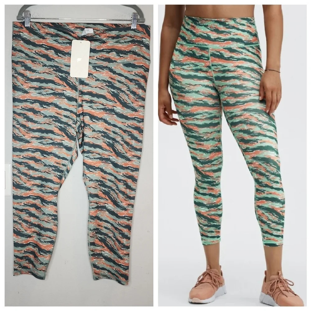 NWT Fabletics Define PowerHold High-Waisted‎ 7/8 Leggings. 2X. Green orange.